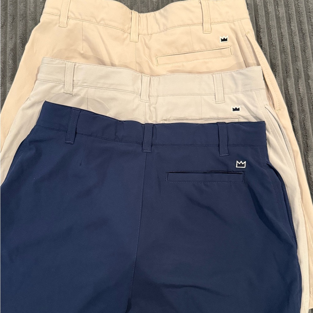 Crown & Ivy Blue and Tan Shorts for Effortless Style